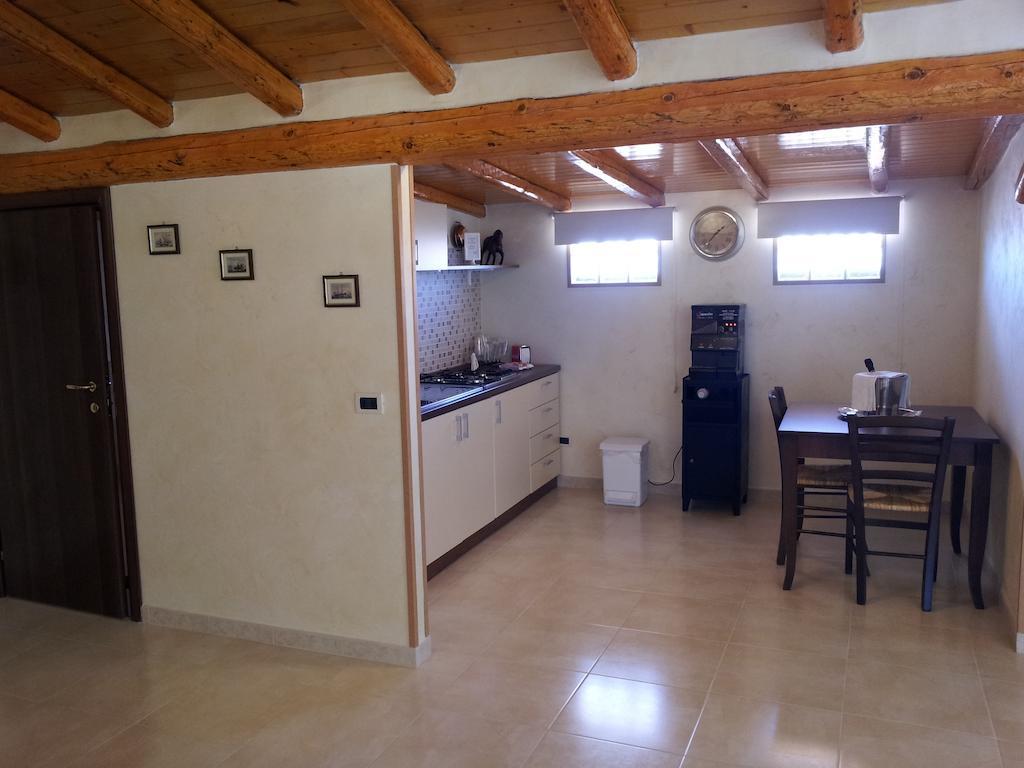 B&B Suite Viagrande Exteriör bild