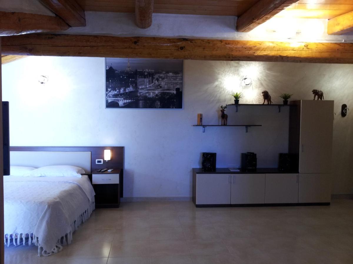 B&B Suite Viagrande Exteriör bild